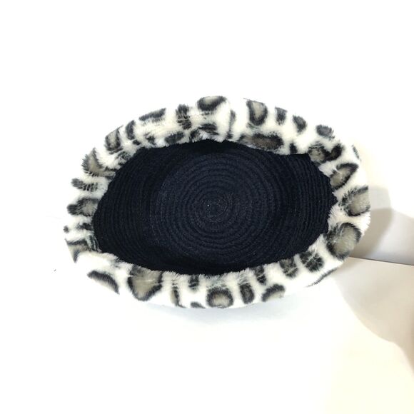 Black Cloche Hat with Faux Fur Brim One Size Velvet Sewn Vintage Gray White - Picture 4 of 9